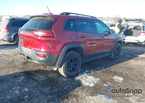 2015 Jeep Cherokee Trailhawk from USA, damaged, VIN 1C4PJMBS3FW738432